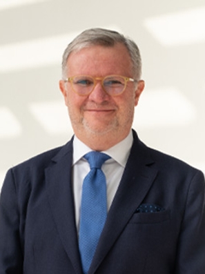 Docente Luís Schwab