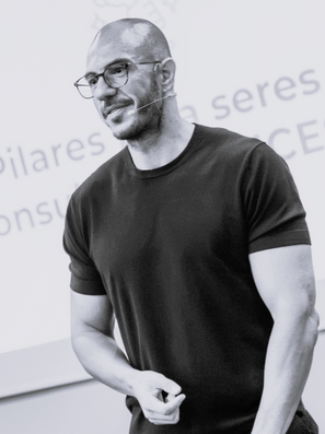Docente Tony Gonçalves