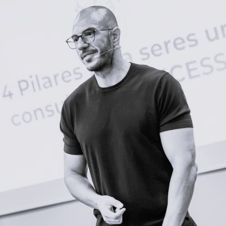 Docente Tony Gonçalves